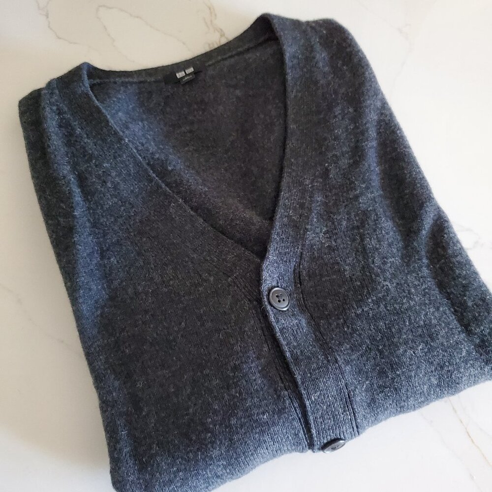 Uniqlo Men's V-Neck Wool Cardigan, Charcoal US Size L